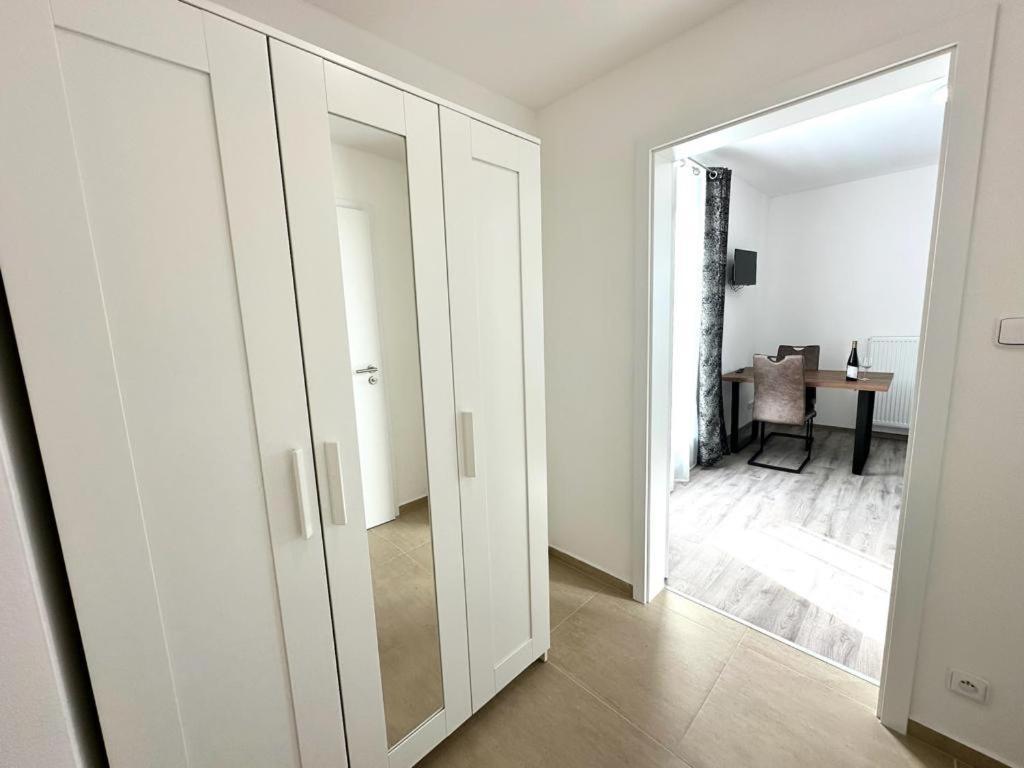 Sky Apartments 503 Пилзен Екстериор снимка